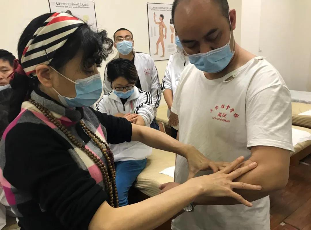 重慶中醫培訓學校提醒您推拿可以降血糖