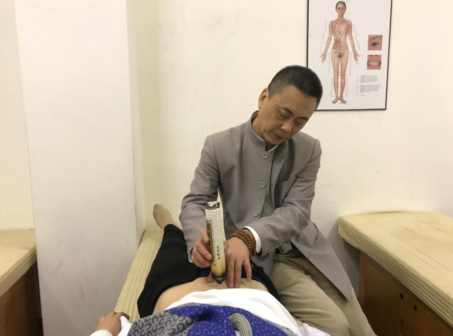 何為月子??？用艾灸治療效果怎么樣？