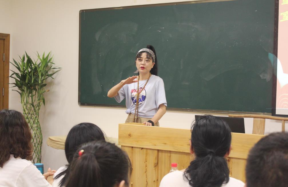師恩難忘！六合學(xué)校祝所有的育人之師：節(jié)日快樂