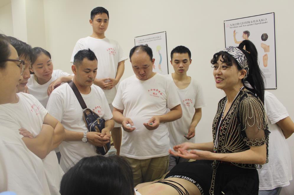 中醫治療腹瀉有奇方，重慶有針灸推拿培訓嗎？