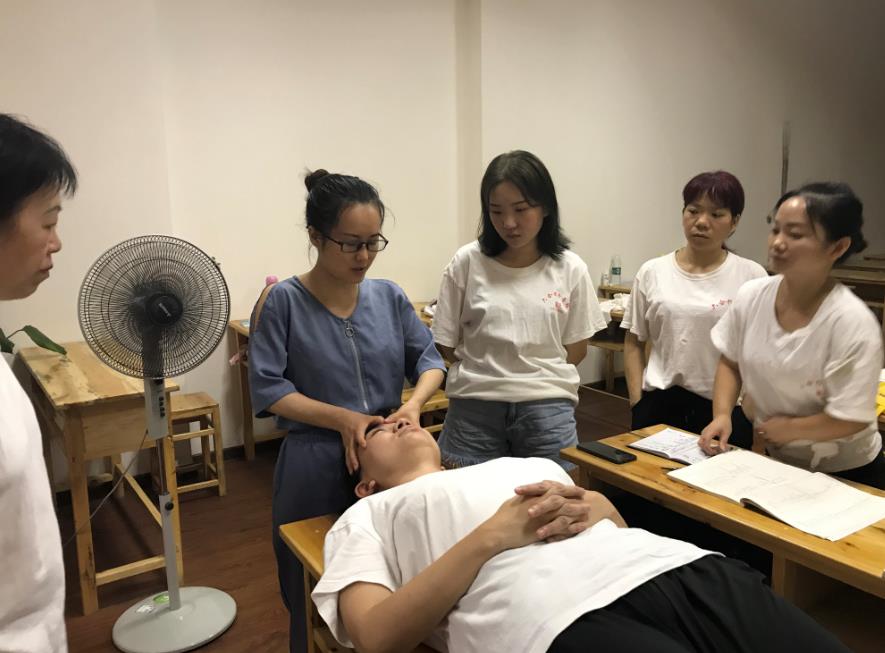 沒基礎 ,0經驗的初高中生可以學中醫嗎？