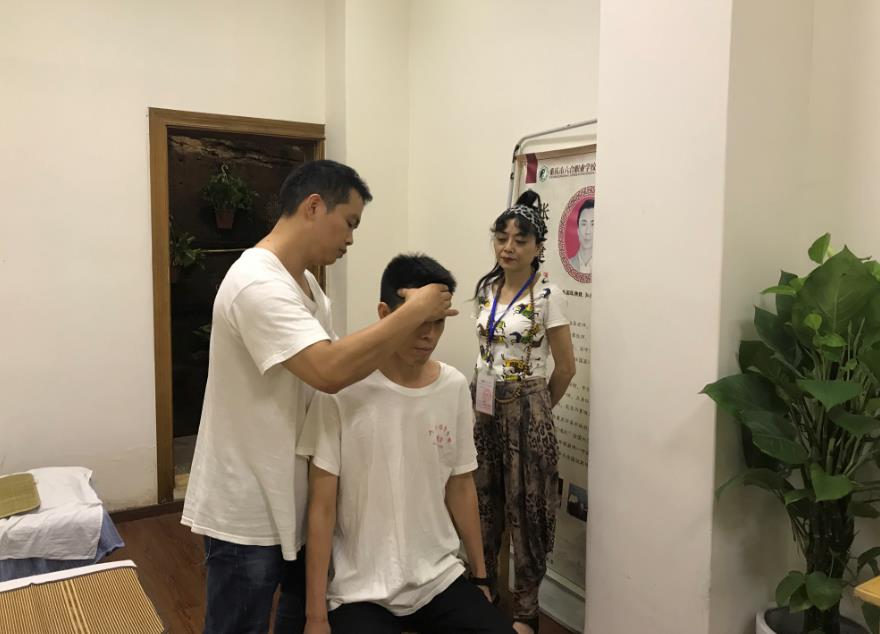 你是一名有壓力的程序員嗎？中醫推拿可以為你減壓！
